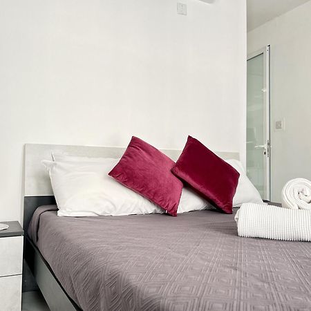 Marina Apartments 음시다 외부 사진