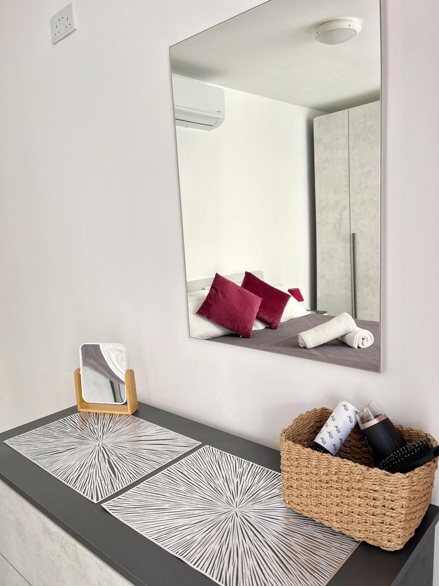 Marina Apartments 음시다 외부 사진