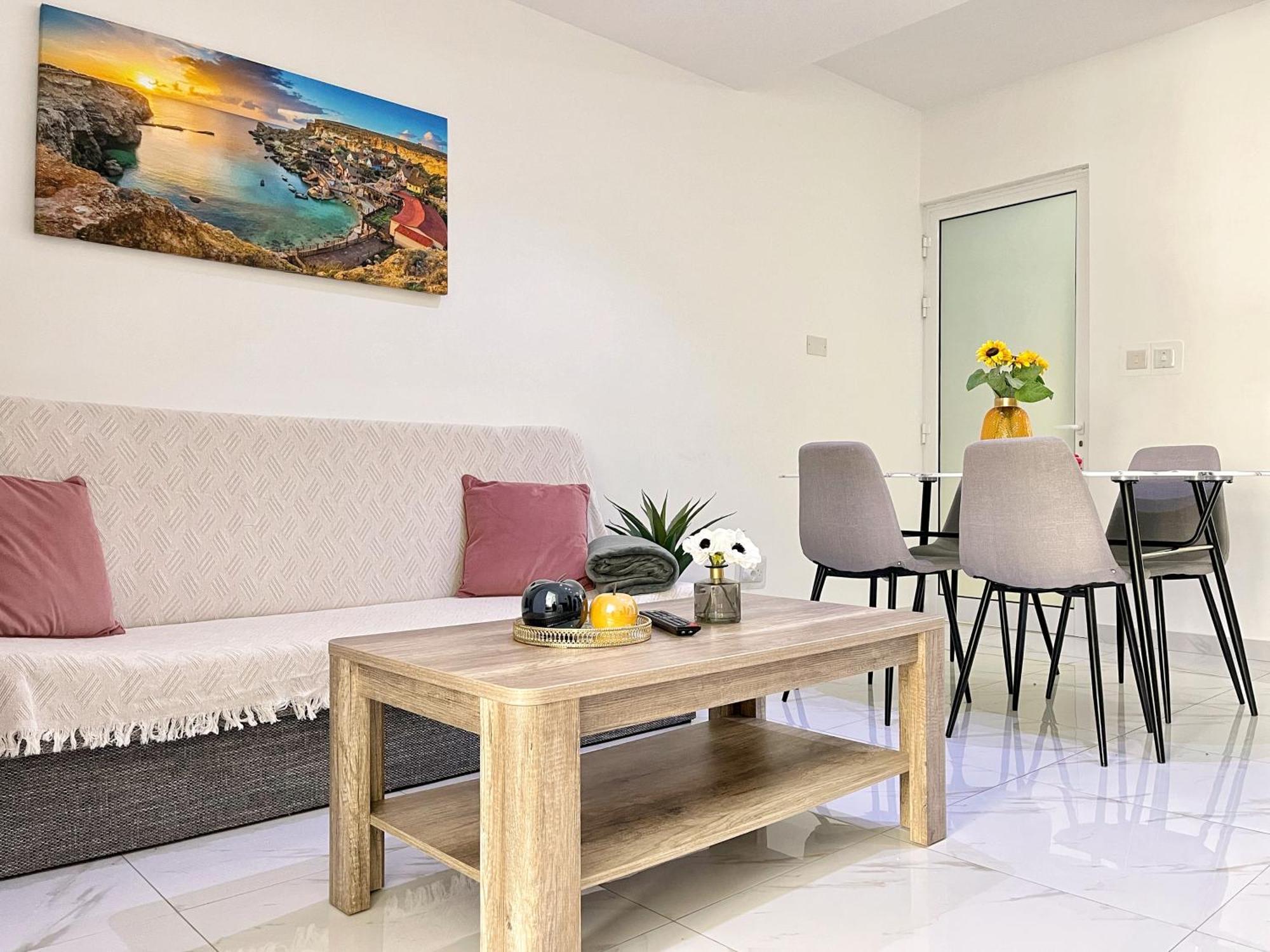 Marina Apartments 음시다 외부 사진